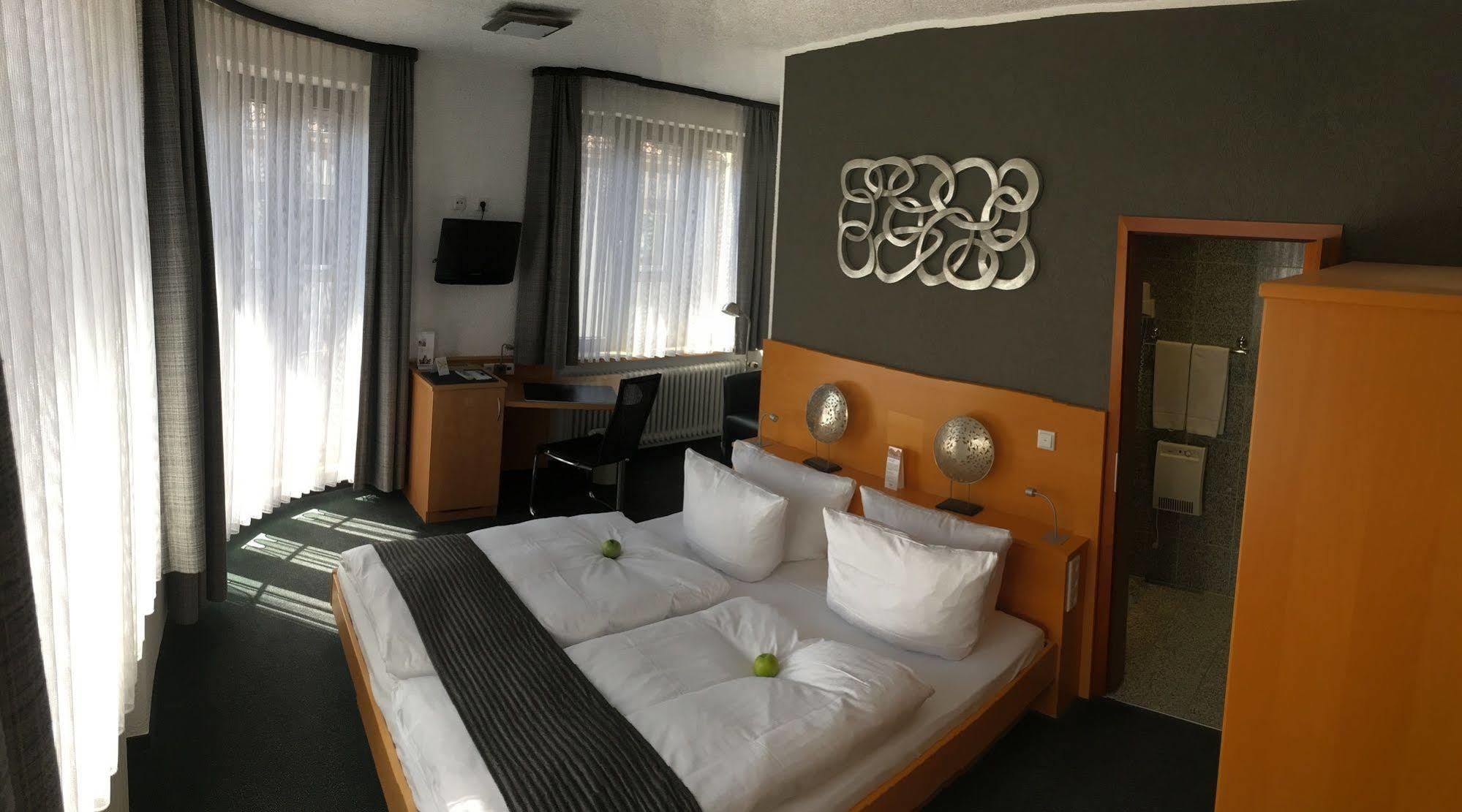 Hotel Heymann Kaiserslautern Exterior foto