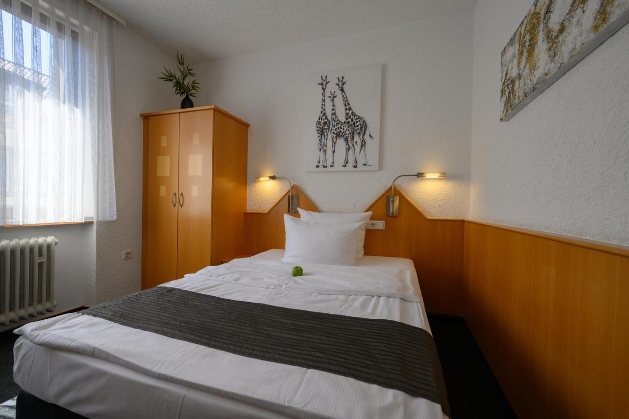 Hotel Heymann Kaiserslautern Exterior foto